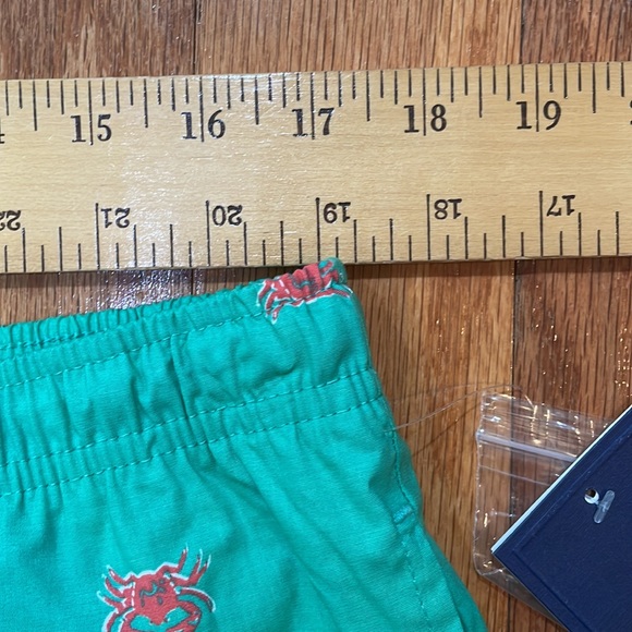 Crown & Ivy Men’s Boxers Crabs on green background elastic comfort waist pockets - Picture 5 of 10